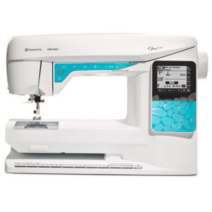 Husqvarna - Machine à coudre - Opal 670 + Coffret 8 fils + Table d'extension OFFERT