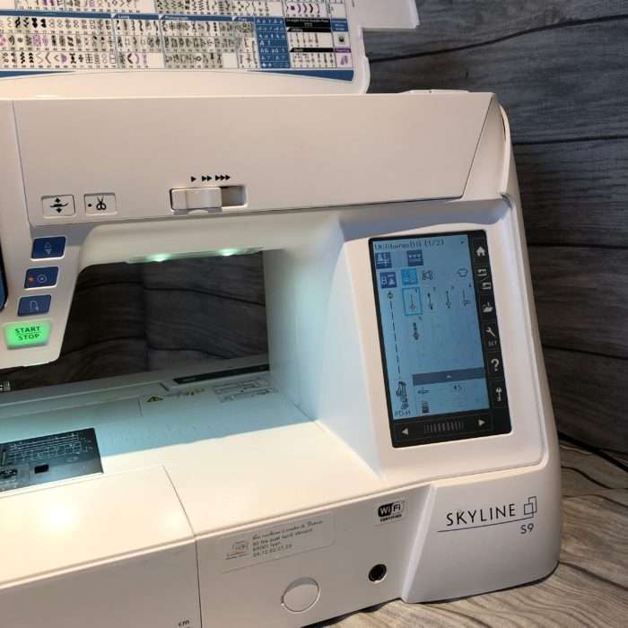 Janome - Brodeuse/Machine à coudre - Skyline S9 – Image 6