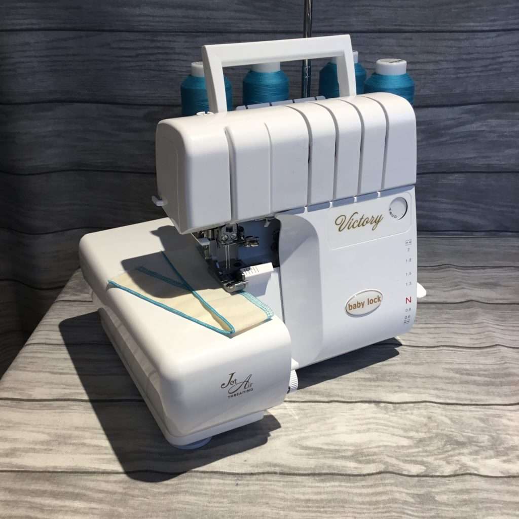 BabyLock Surjeteuse Victory + 2 Coffrets de fils OFFERTS