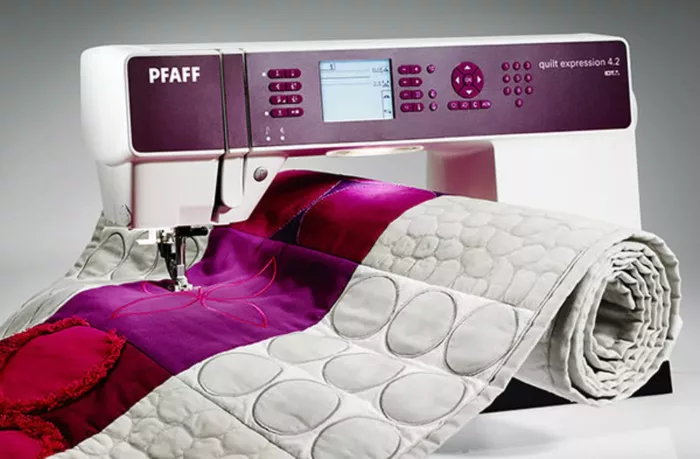 PFAFF-EXPRESSION-4.2-LYON