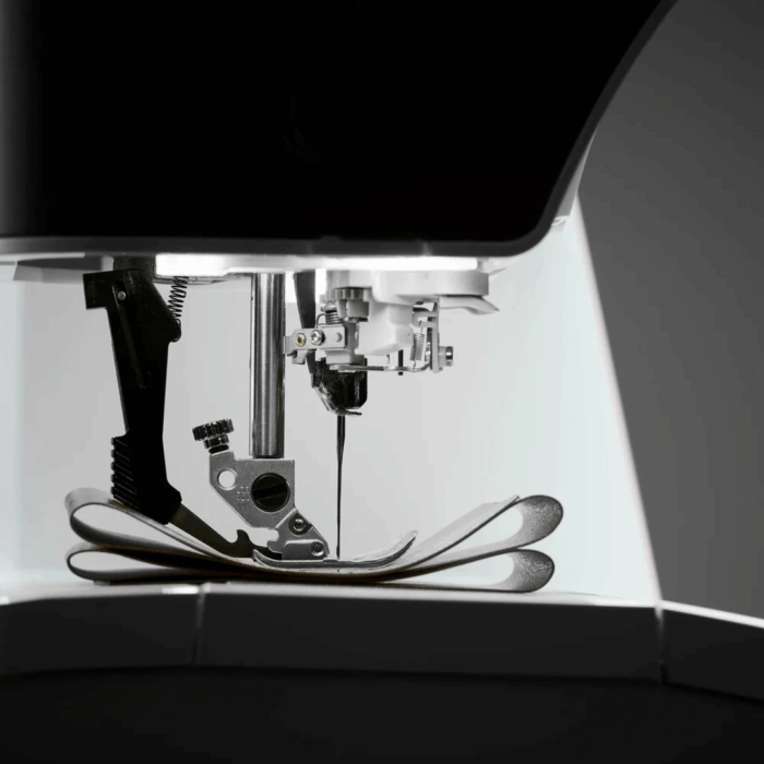 Pfaff - Machine à coudre Créative Expression 725 – Image 11